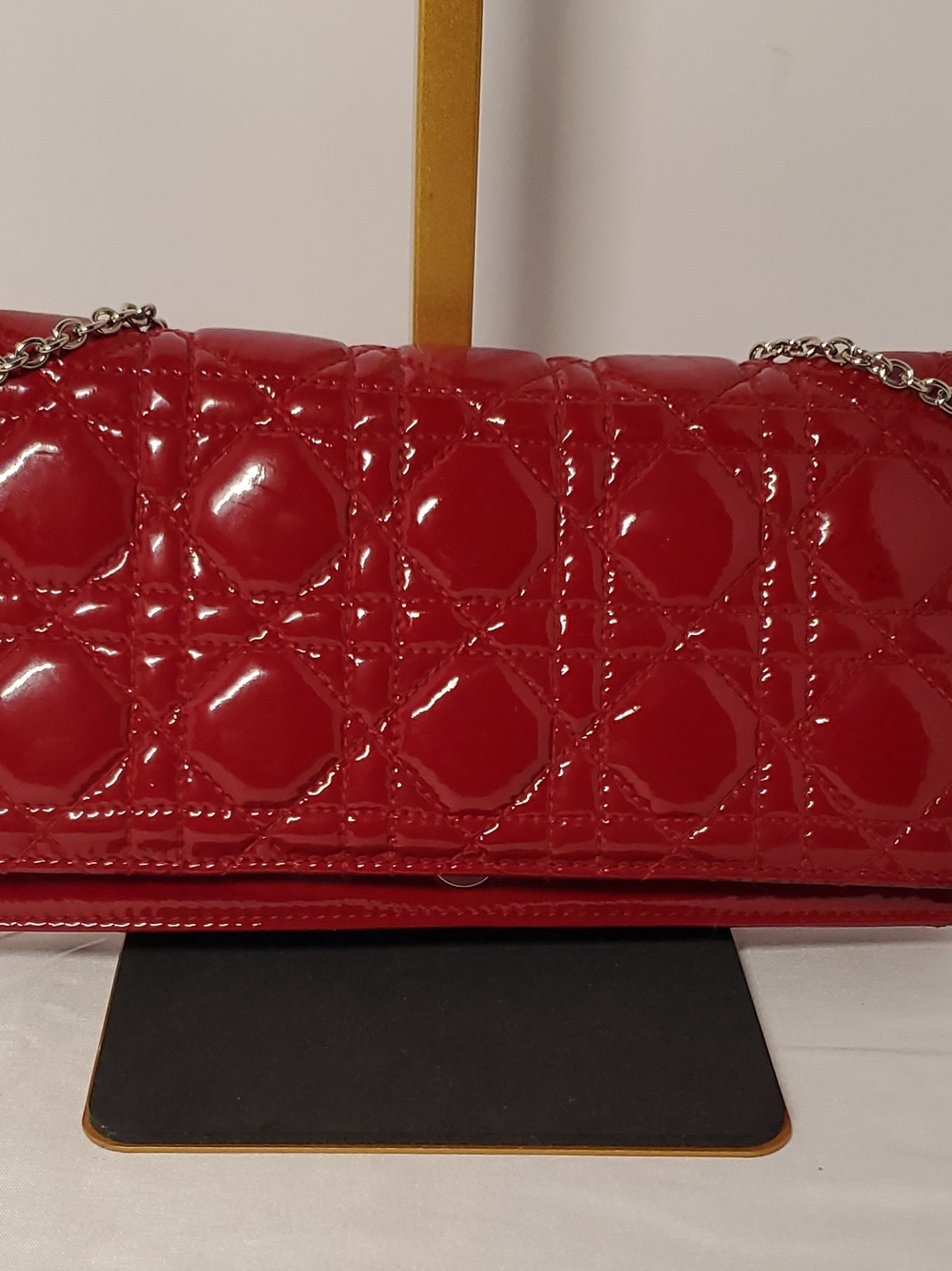 Authentic Christian Dior Red Quilted Patent Cannage Chain-Strap Shoulder Bag - Picture 2 of 16